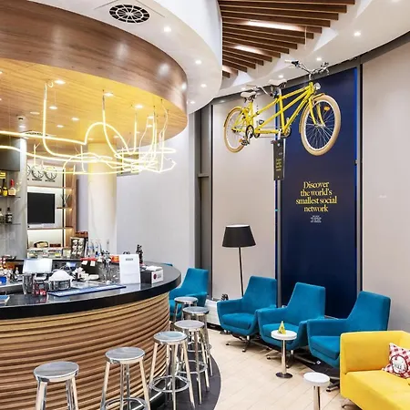 Golden Tulip Airport Otel Varşova