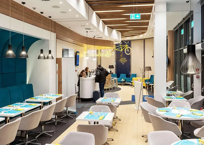 Golden Tulip Airport 4*