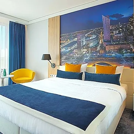 Golden Tulip Airport Warsaw