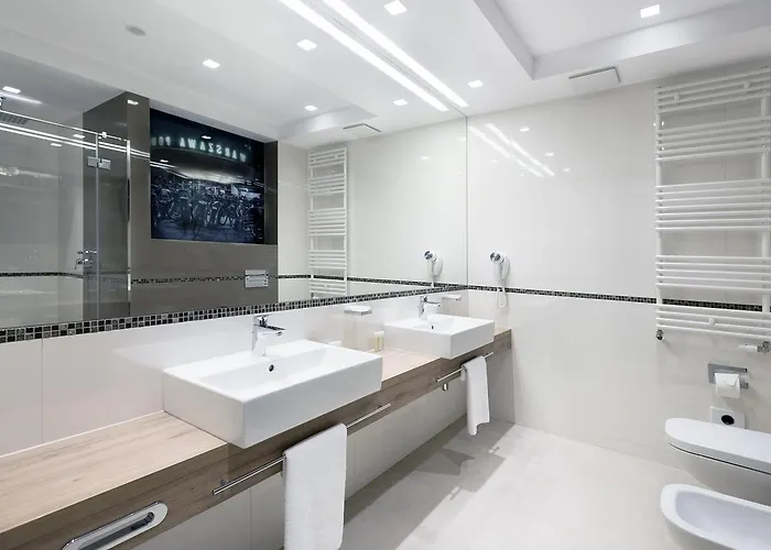 Hotel Golden Tulip Airport Warsaw