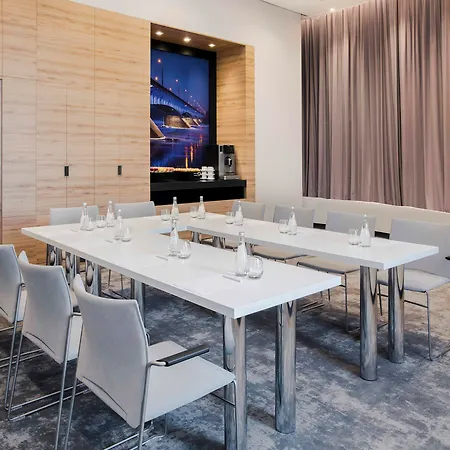 Golden Tulip Airport 4* Warsaw